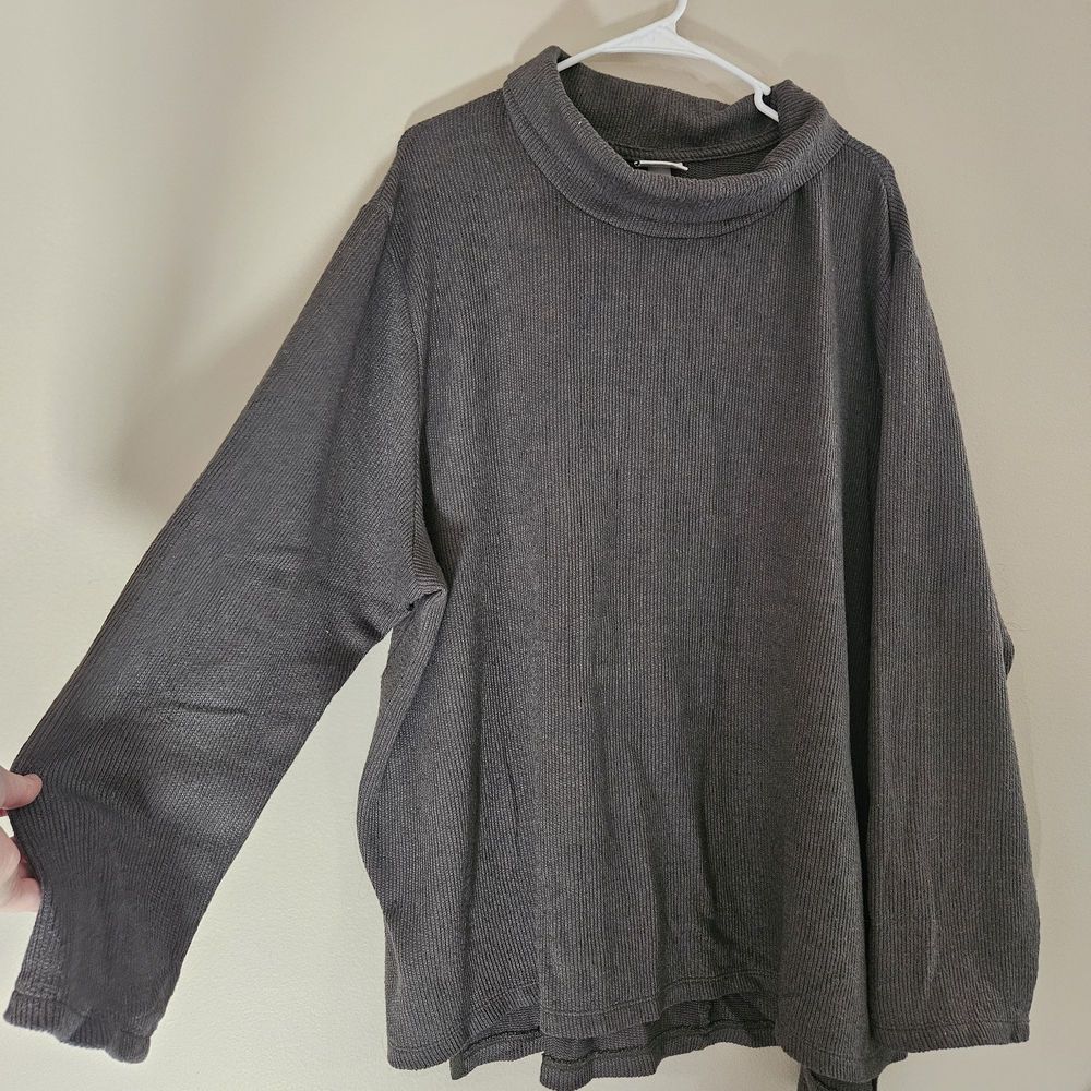 Green Turtleneck Women's Sweater